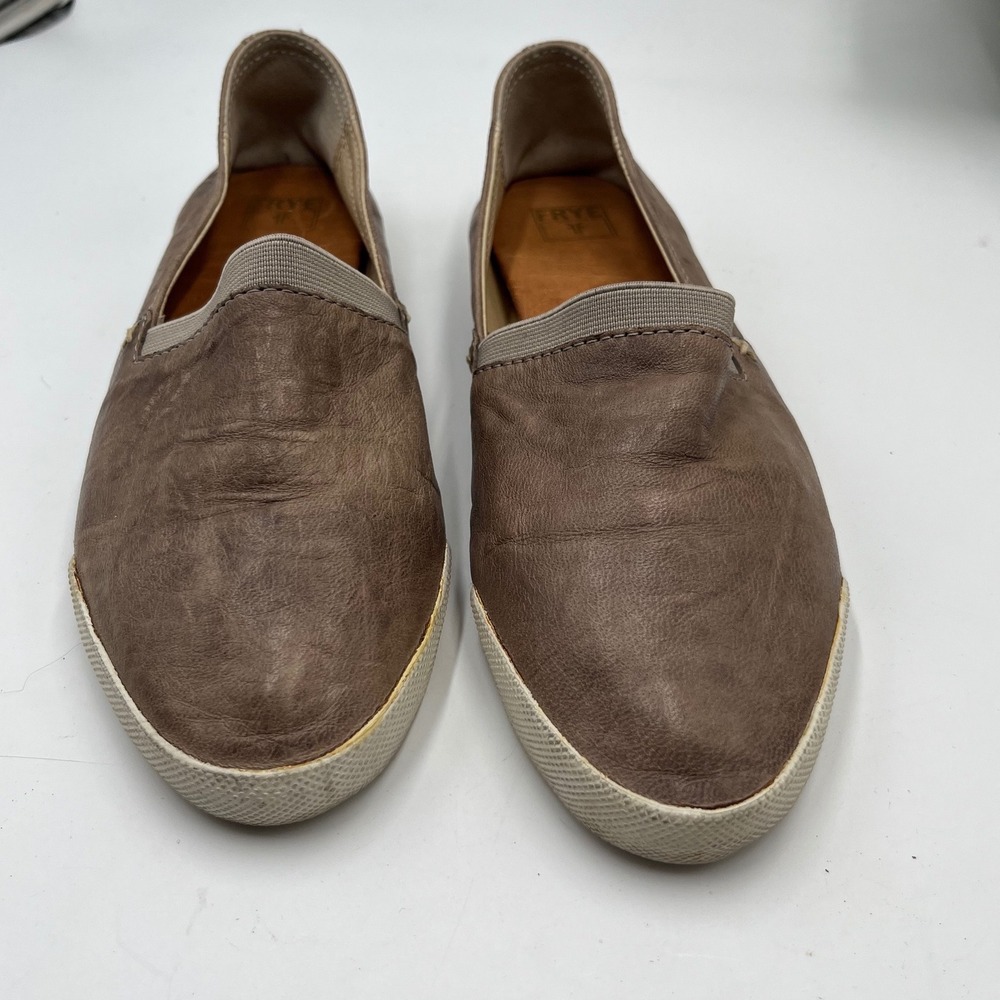 Frye Melanie Distressed Gray Leather Flat Slip-On Loafers Style #3471146LIL
7.5